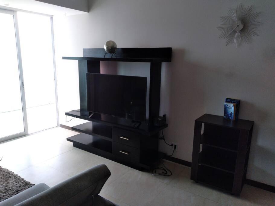 Beautiful 3 Bedroom, Fully Furnished, On The Beach Mazatlán Esterno foto