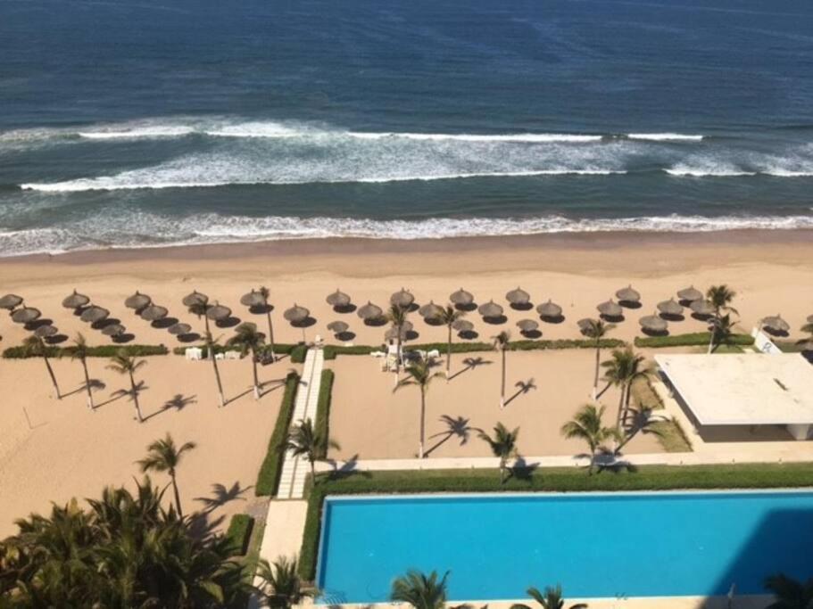 Beautiful 3 Bedroom, Fully Furnished, On The Beach Mazatlán Esterno foto